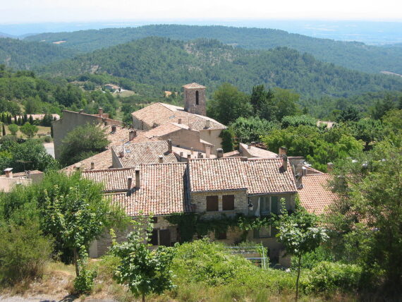 Guide Montfuron, Guide Luberon, Visiter Luberon