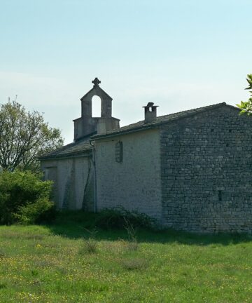 Visite de Villemus, Guide Luberon, Guide Provence