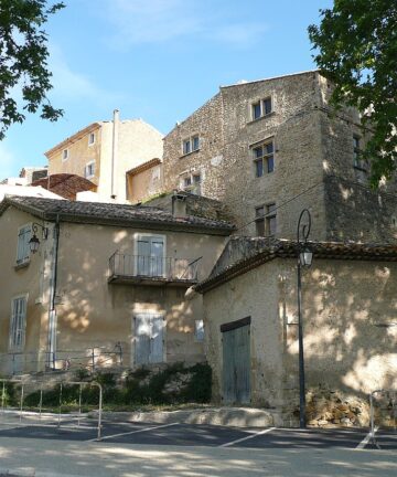 Guide Vaugines, Guide Luberon, Visiter Luberon, Guide Provence, Guides Provence