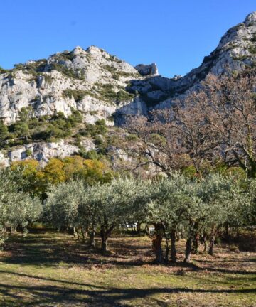 Visite de Robion, Guide Luberon, Visiter Luberon