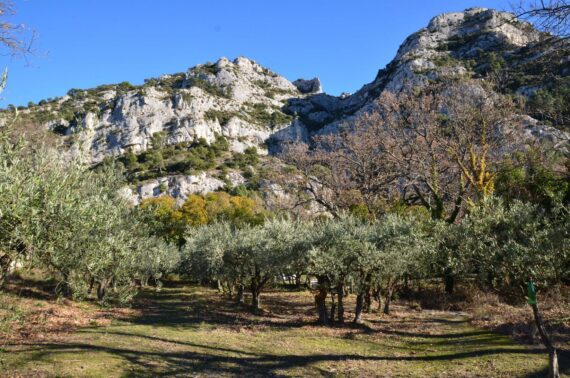 Visite de Robion, Guide Luberon, Visiter Luberon