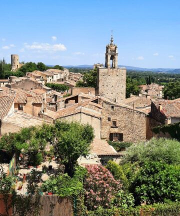 Guide Cucuron, Visite de Cucuron, Guide Provence, Guides Provence, Guide Luberon, Visiter Luberon