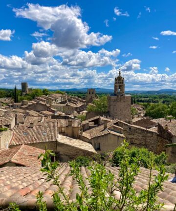 Guide Cucuron, Visite de Cucuron, Guide Provence, Guides Provence, Guide Luberon, Visiter Luberon