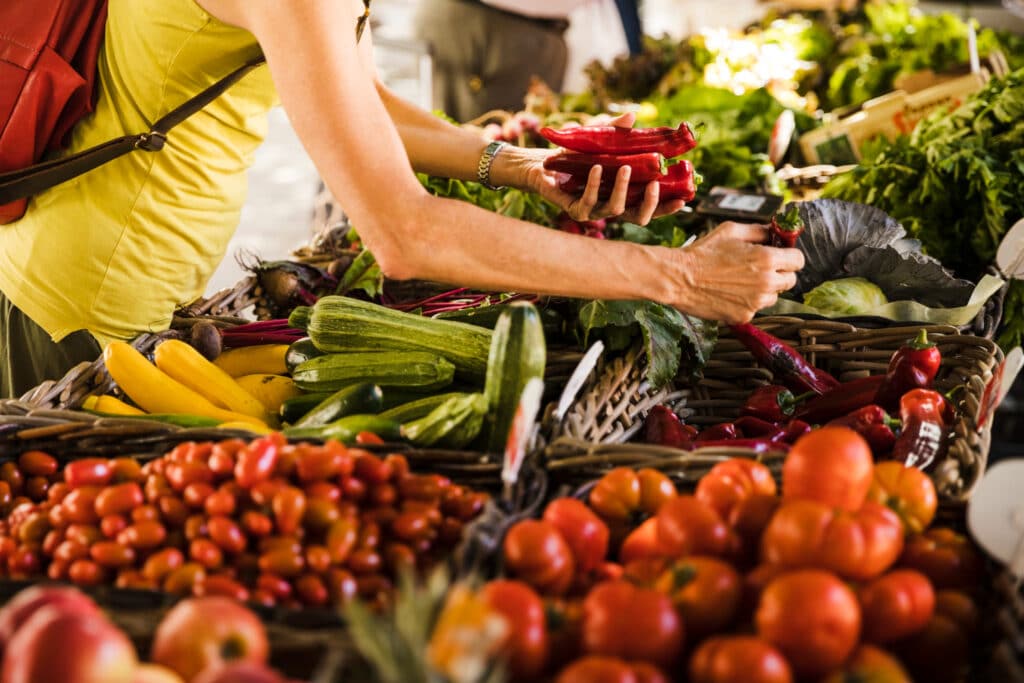 Marché Bastia, Guide Bastia, Visiter Bastia, Tourisme Bastia, Guide Corse, Visiter la Corse