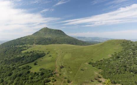 visiter le puy de dôme : les idées de Guides France