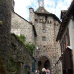 Visite de Salers, Guide Salers