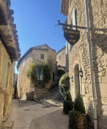 Guide Lacoste, Visiter Luberon
