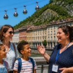 tourisme-grenoble-famille-mixte-visite-guidee Visite Guidée Grenoble, Guide Grenoble, Visiter Grenoble