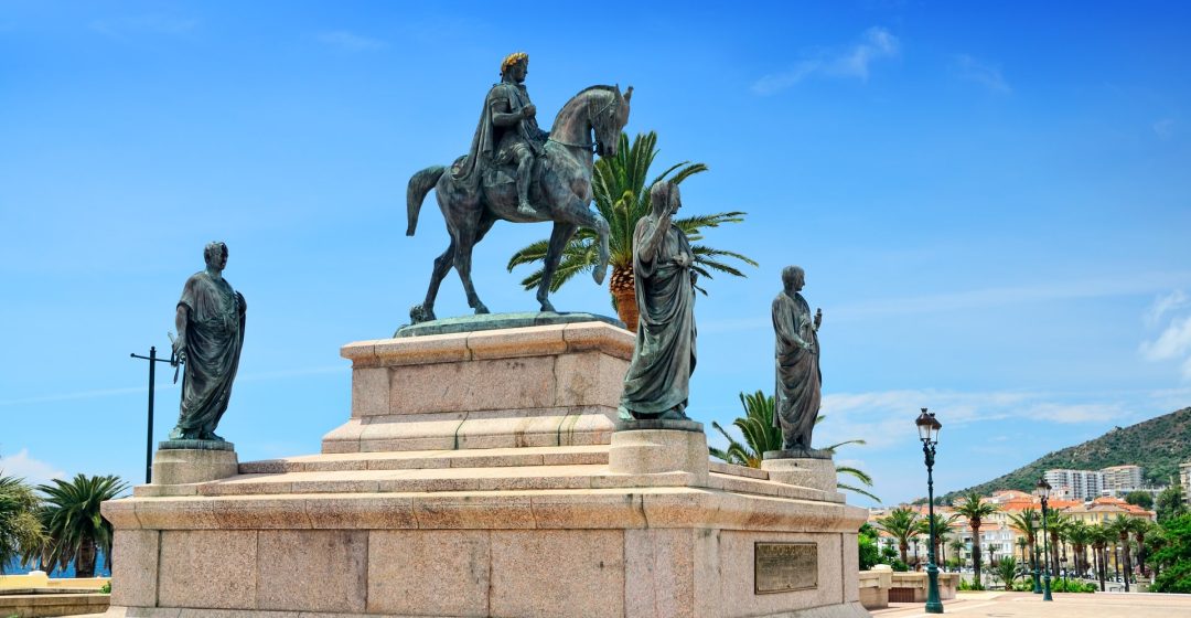 Napoleon Bonaparte, Ajaccio Visiter Ajaccio, Guide Ajaccio, Tourisme Corse, Guide Corse, Visite guidée Corse