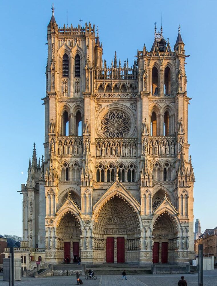 Visiter Amiens, Guide Touristique Amiens, Guide Amiens, Visiter Amiens, Visite de Amiens