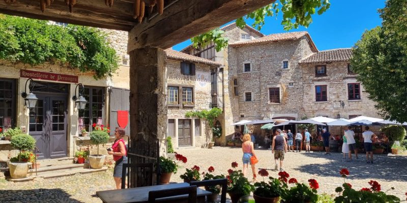 Visite Guidée Pérouges, Guide Pérouges, Guides Lyon, Guide Lyon