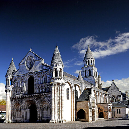Visite Guidée Poitiers Visite de Poitiers, Réservez Guide Poitiers